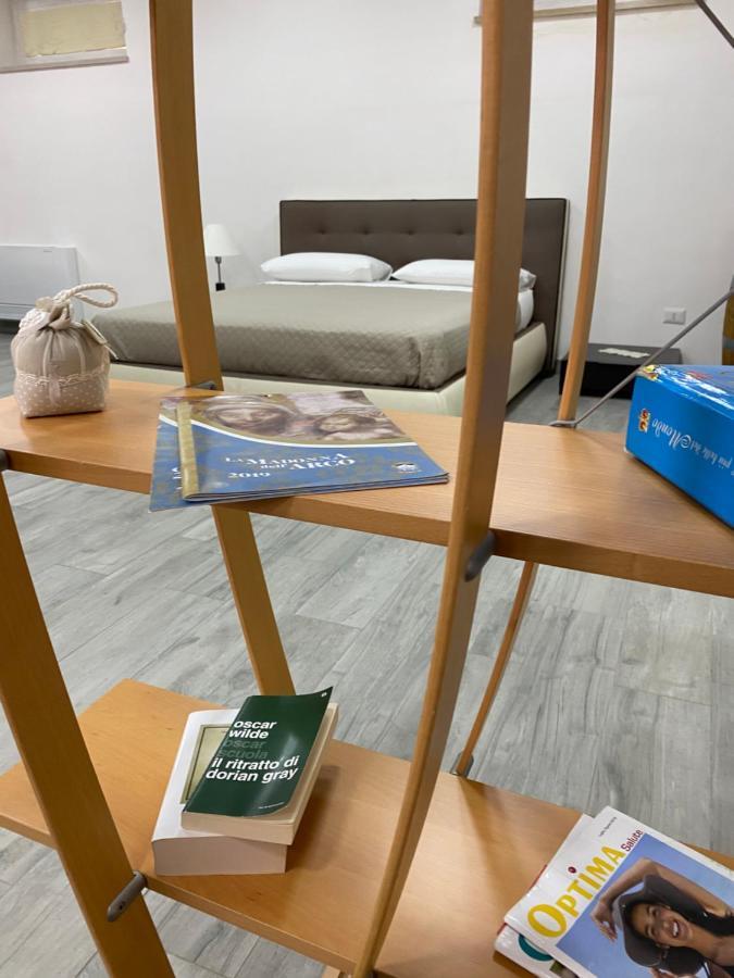 Appartamento Casa del Credente Madonna dell'Arco Esterno foto