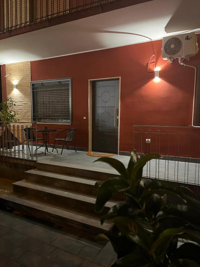 Appartamento Casa del Credente Madonna dell'Arco Esterno foto